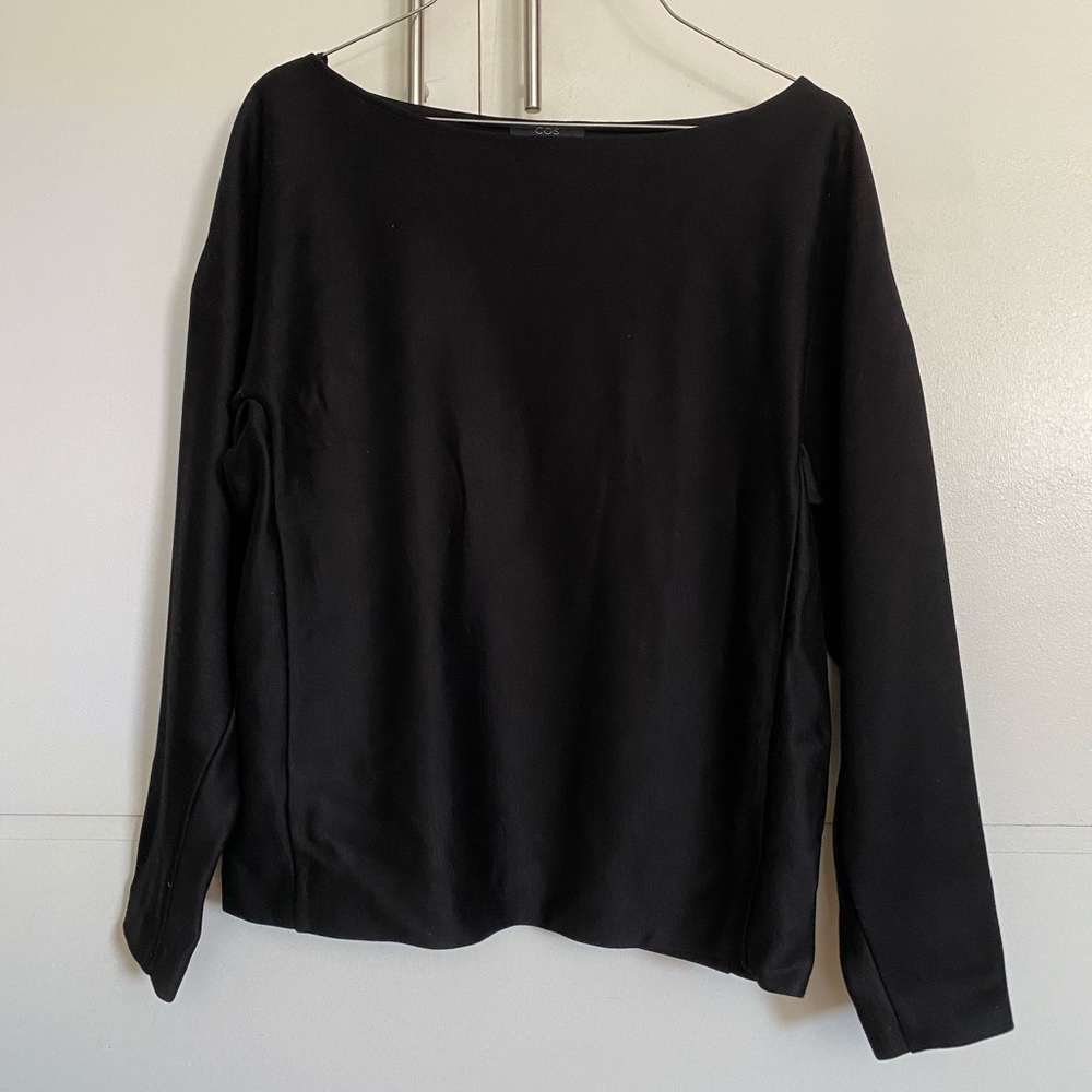 COS Thick Black Sweatshirt